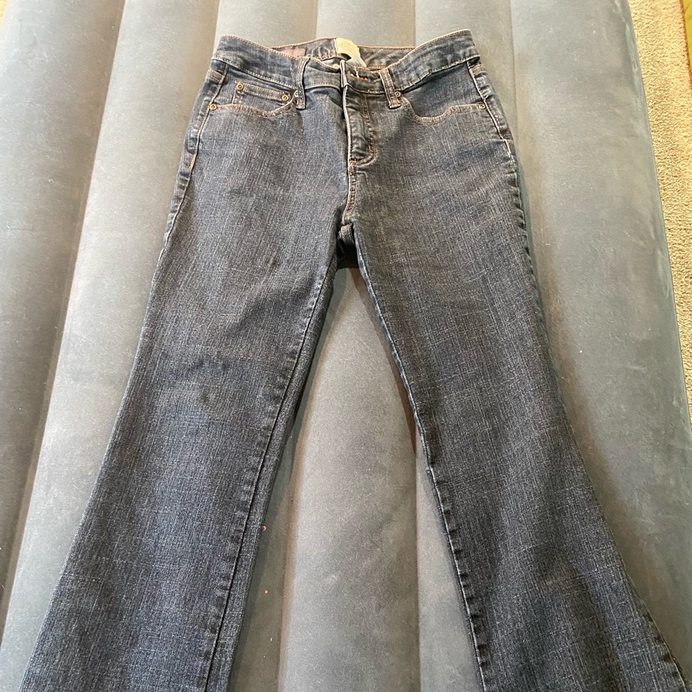 St. John jeans bootleg leg sz 4